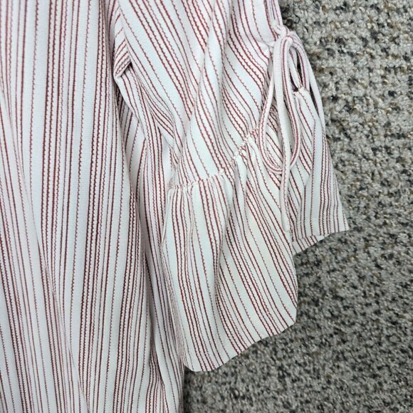 Lucky Brand Top Womens Small Mauve Striped Cold Shoulder Stretch Tee Casual - Picture 2 of 7